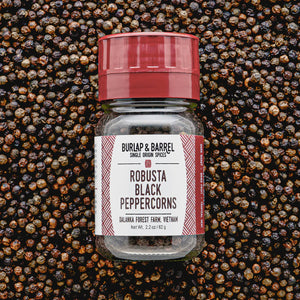 Robusta Black Peppercorns Grinder